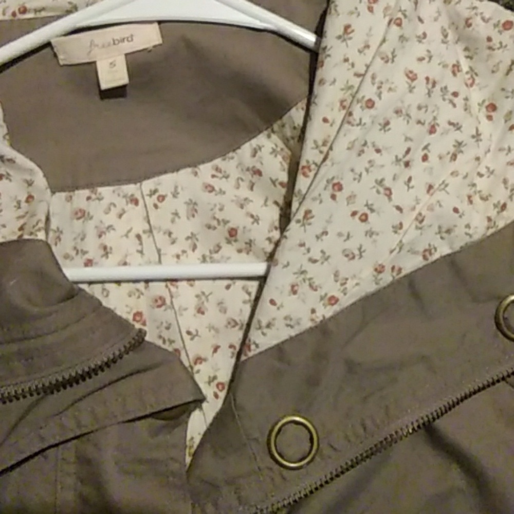 Jacket - Picture 2 of 2